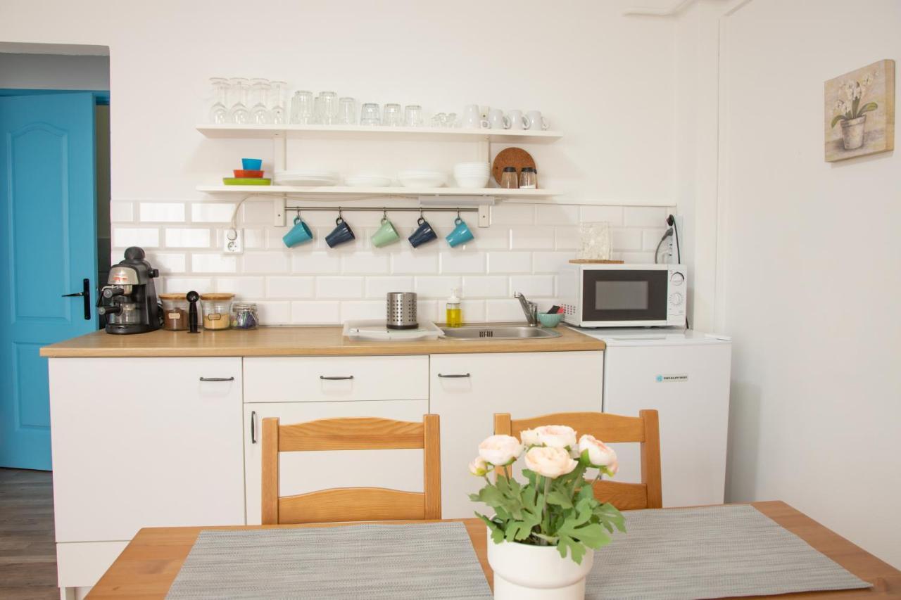 Csillagvirag Apartman Дьюла Экстерьер фото