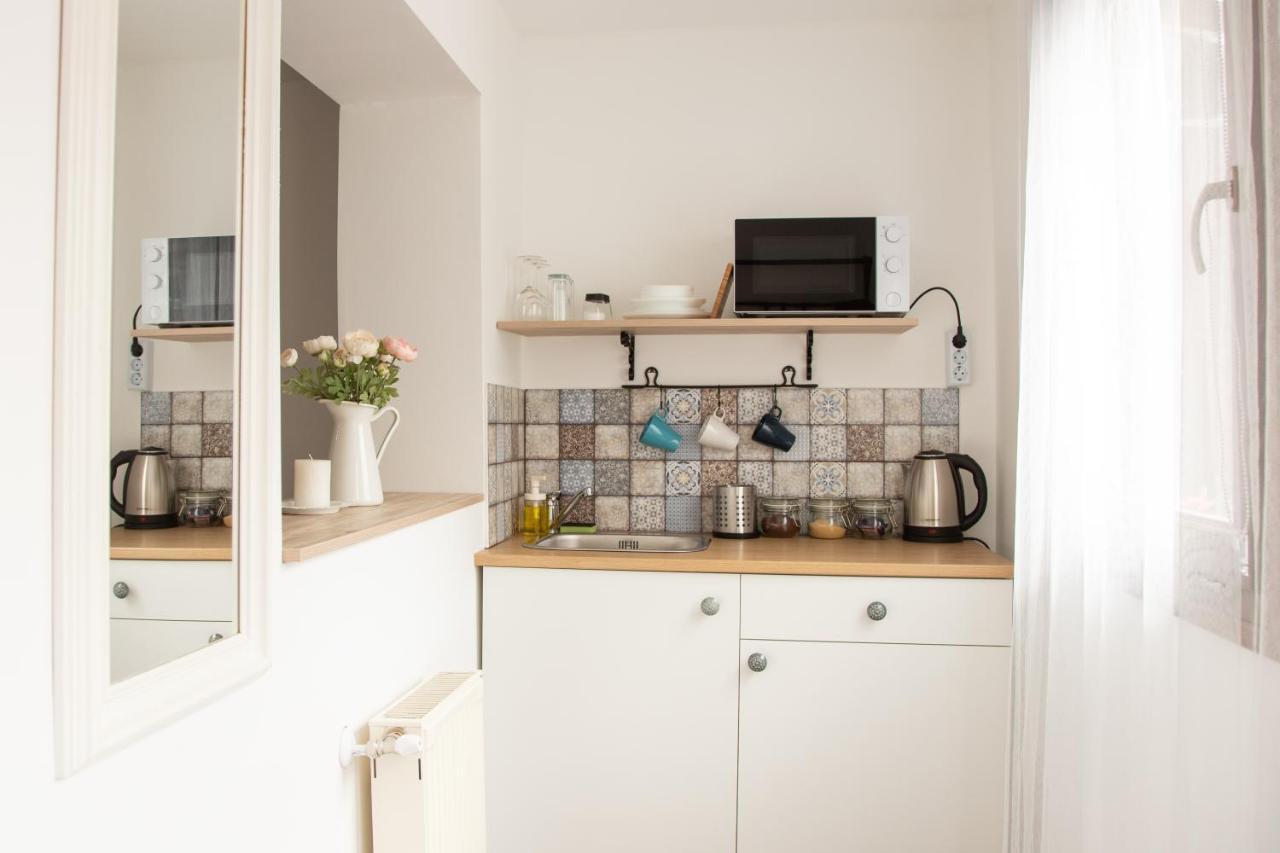 Csillagvirag Apartman Дьюла Экстерьер фото